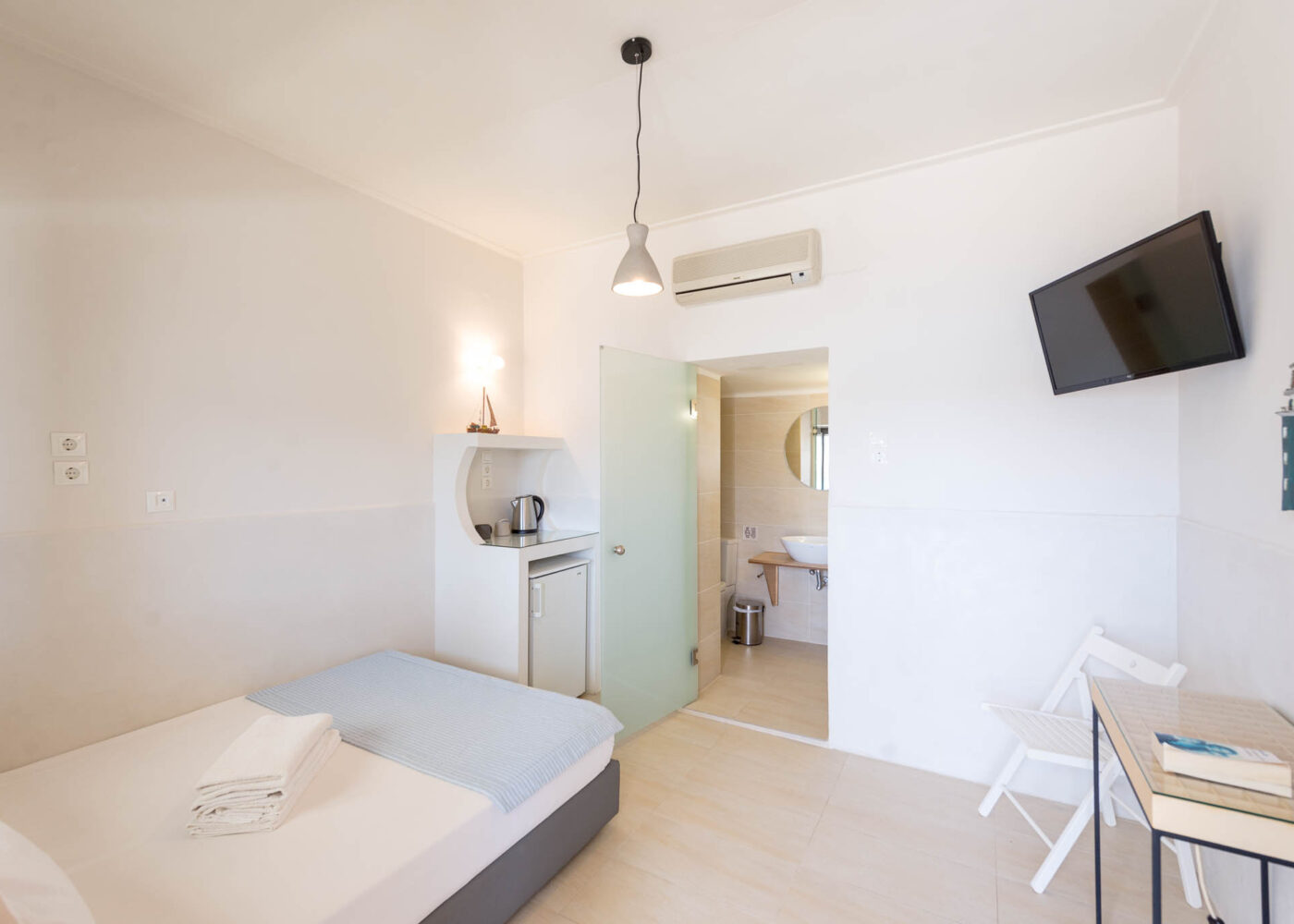 Portfolios 3 Ibaritakis Hotel Emily A3 1 8508